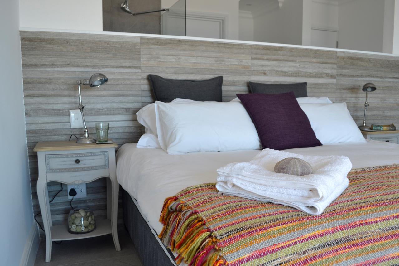Oceans Drift (Adults Only) Hotel Cape Town Bagian luar foto