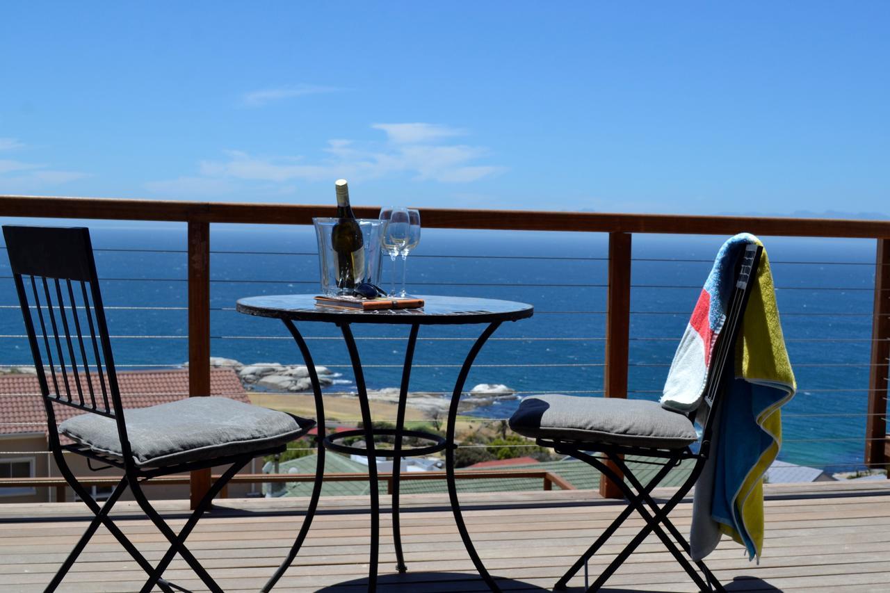 Oceans Drift (Adults Only) Hotel Cape Town Bagian luar foto