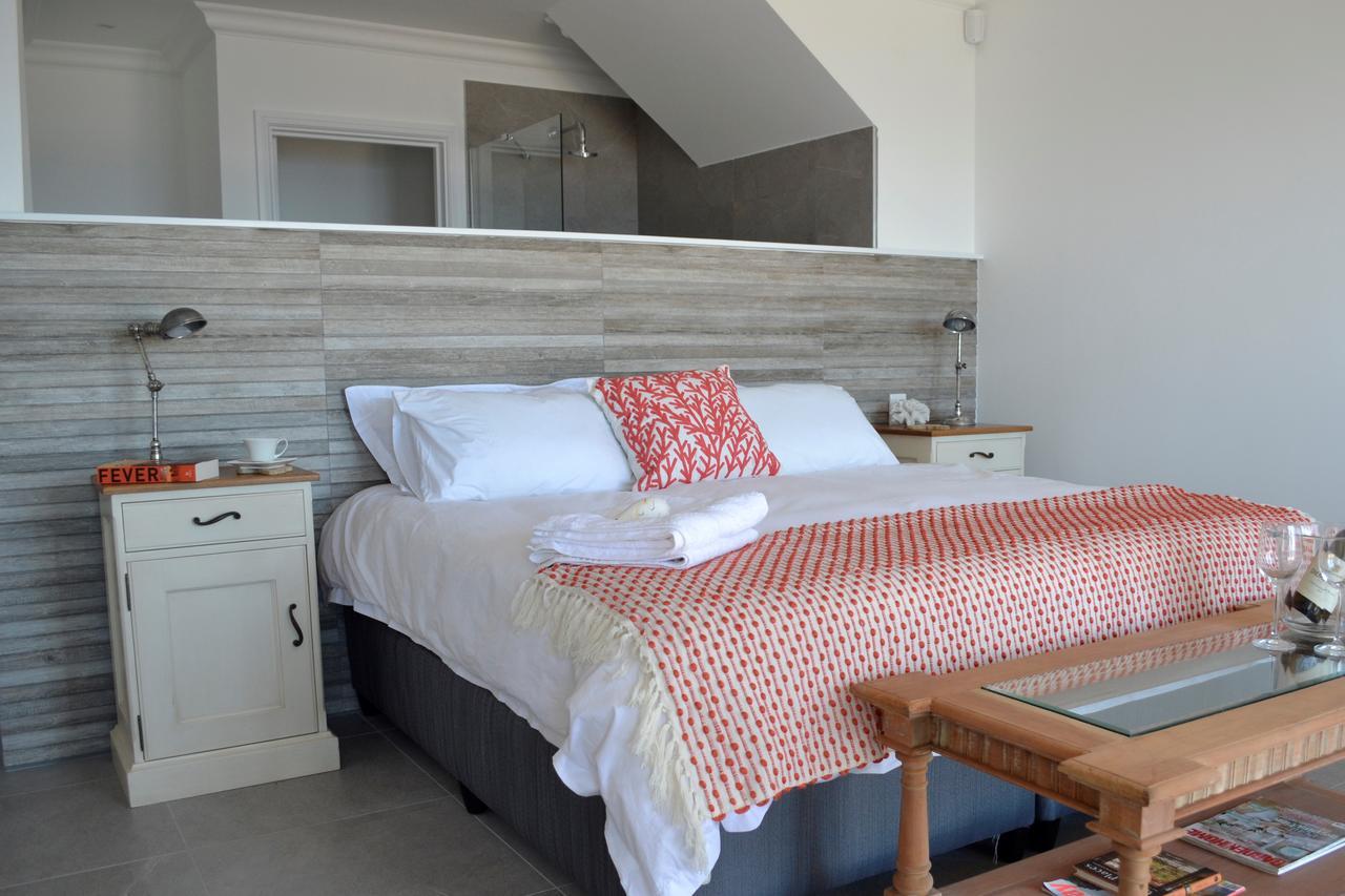 Oceans Drift (Adults Only) Hotel Cape Town Bagian luar foto