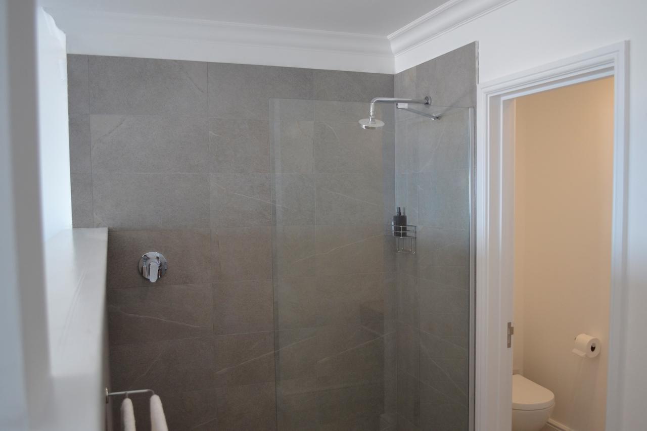 Oceans Drift (Adults Only) Hotel Cape Town Bagian luar foto