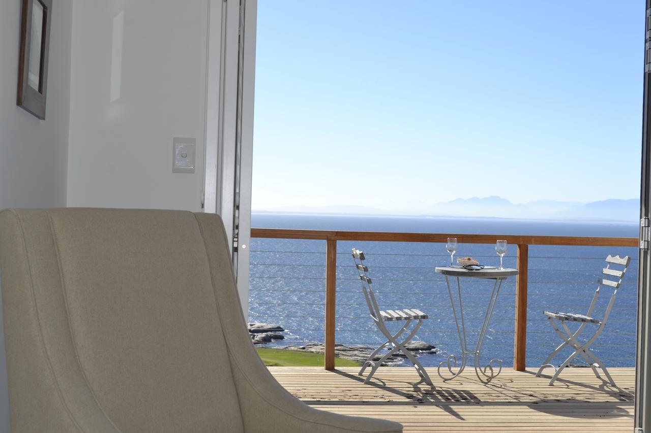 Oceans Drift (Adults Only) Hotel Cape Town Bagian luar foto